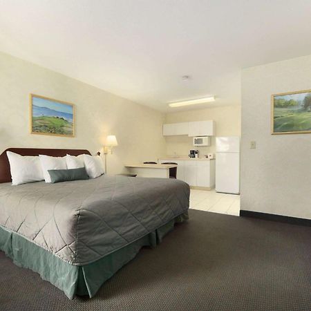 Days Inn By Wyndham Augusta Near Fort Gordon Экстерьер фото