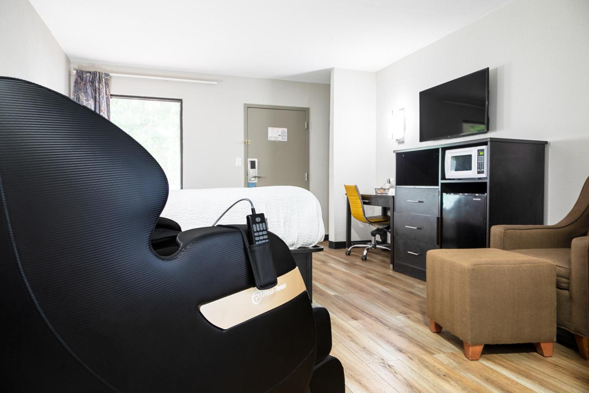 Days Inn By Wyndham Augusta Near Fort Gordon Экстерьер фото